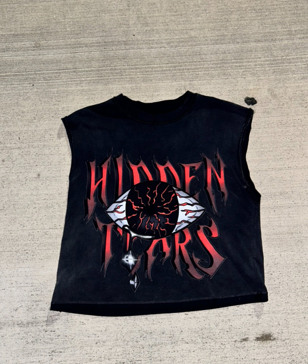 Black 'HIDDEN TEARS' Sleeveless Tee